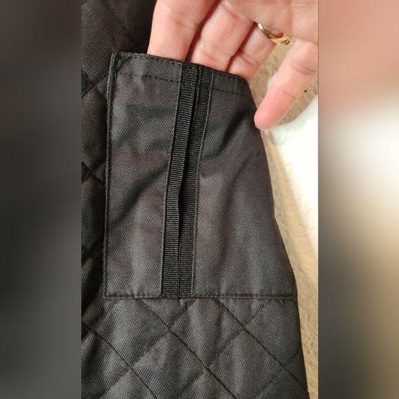 Yoki Quilted Sleeve Longer Length Black Rain Jacket, Size M - Picture 5 of 7